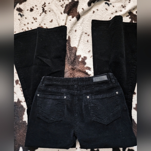 "ROCK AND ROLL COWGIRL" WOMEN'S CORD FLARES JEANS - BLACK - Picture 3 of 3